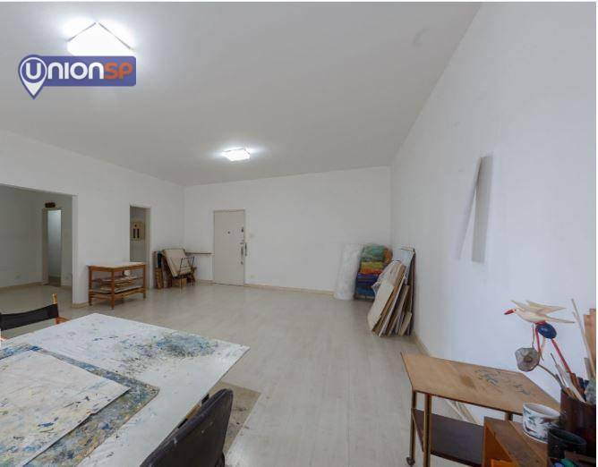 Apartamento à venda com 3 quartos, 157m² - Foto 5