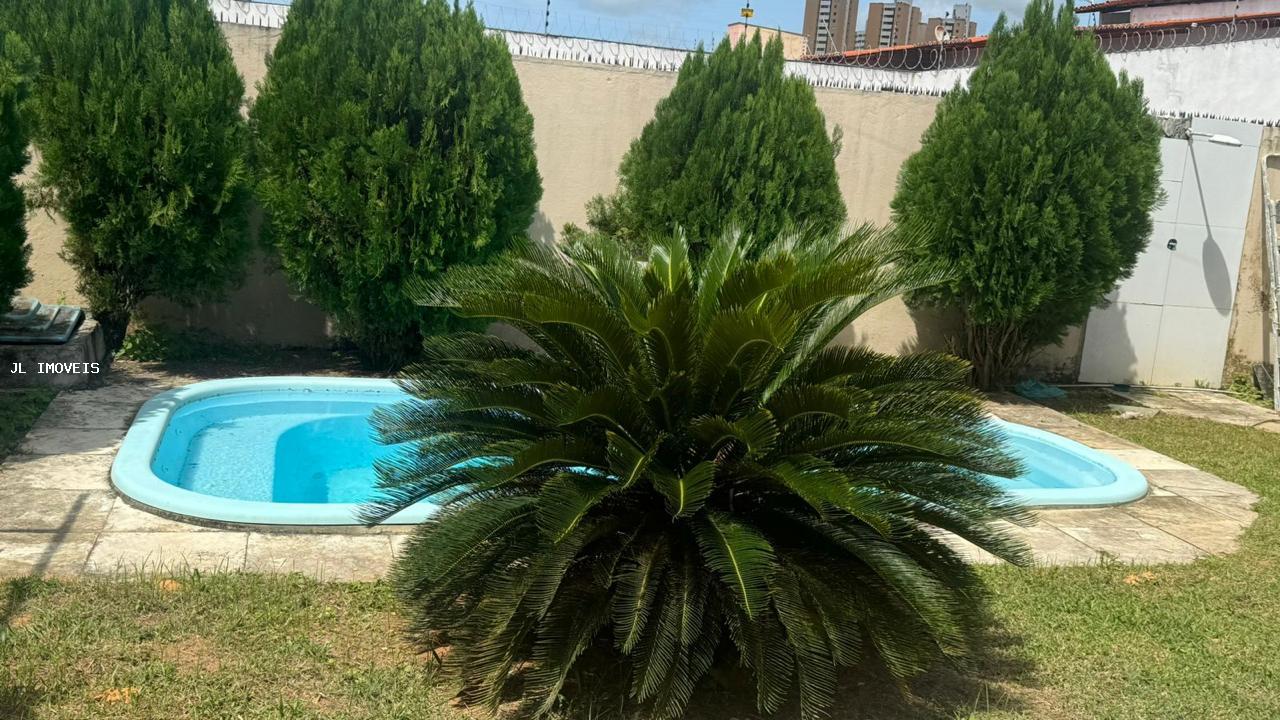 Casa à venda com 3 quartos, 400m² - Foto 10