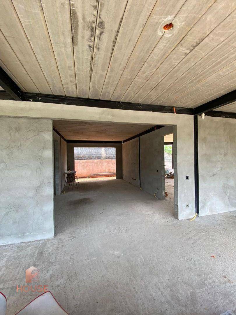 Casa de Condomínio à venda com 3 quartos, 600m² - Foto 8