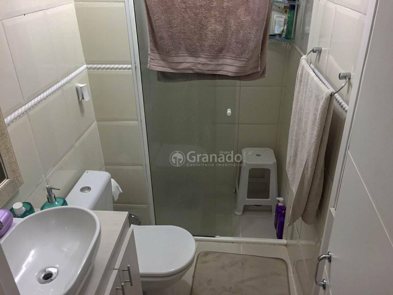 Apartamento à venda com 2 quartos, 55m² - Foto 28