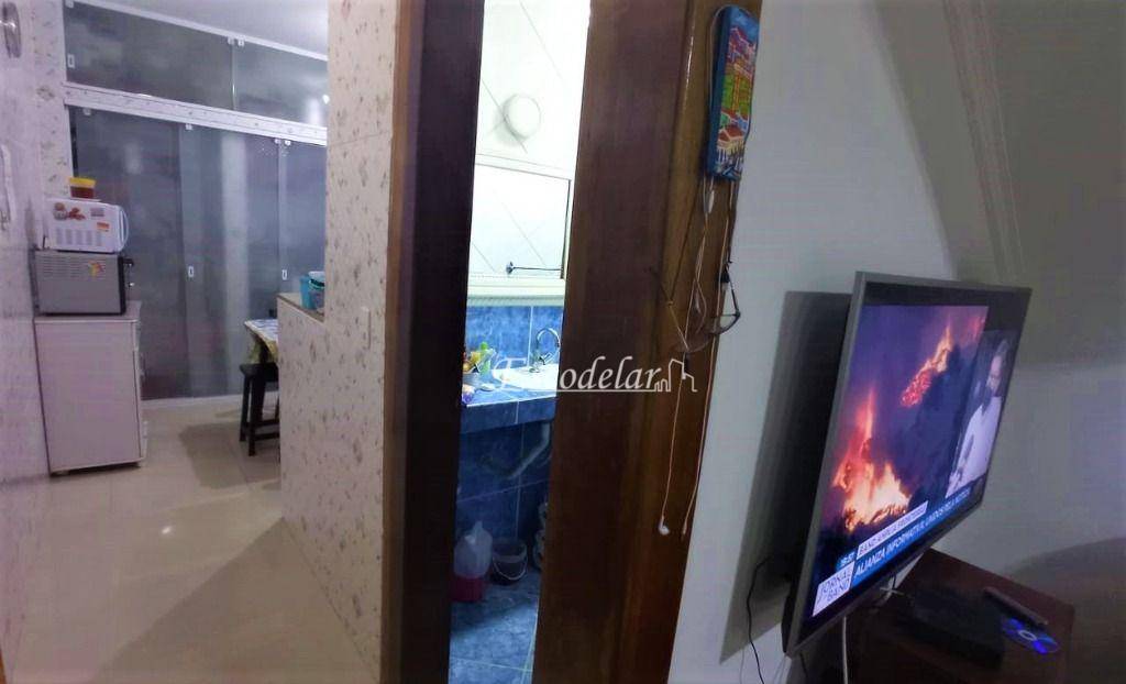 Sobrado à venda com 3 quartos, 200m² - Foto 11