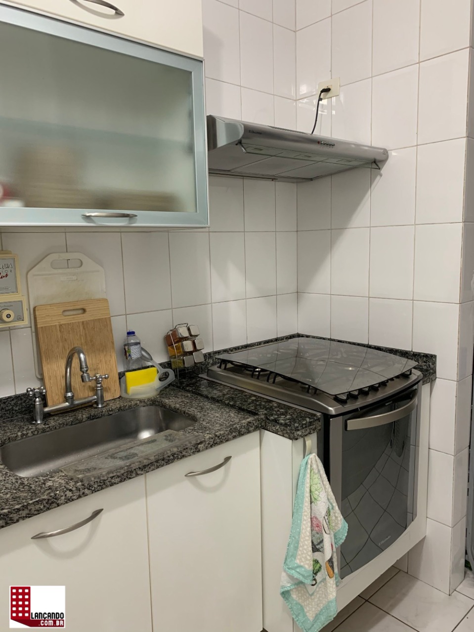 Apartamento à venda com 2 quartos, 70m² - Foto 7