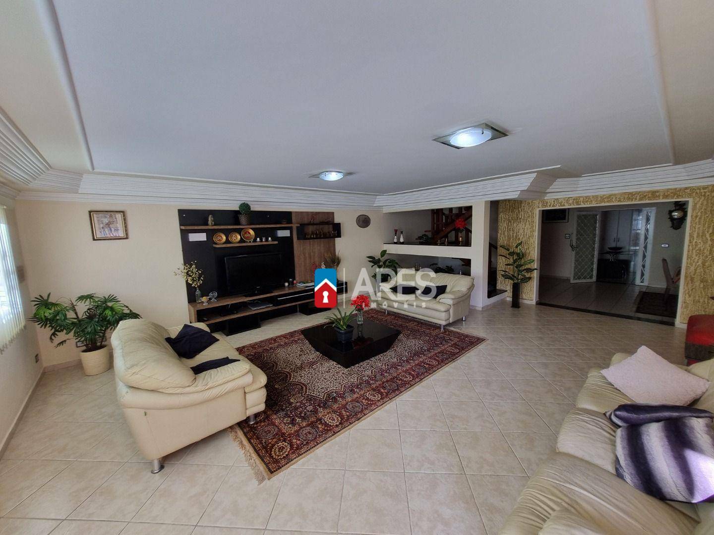 Casa à venda com 4 quartos, 364m² - Foto 7