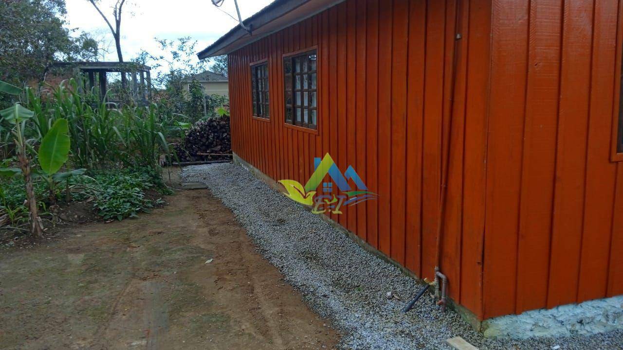 Casa à venda com 3 quartos, 100m² - Foto 2