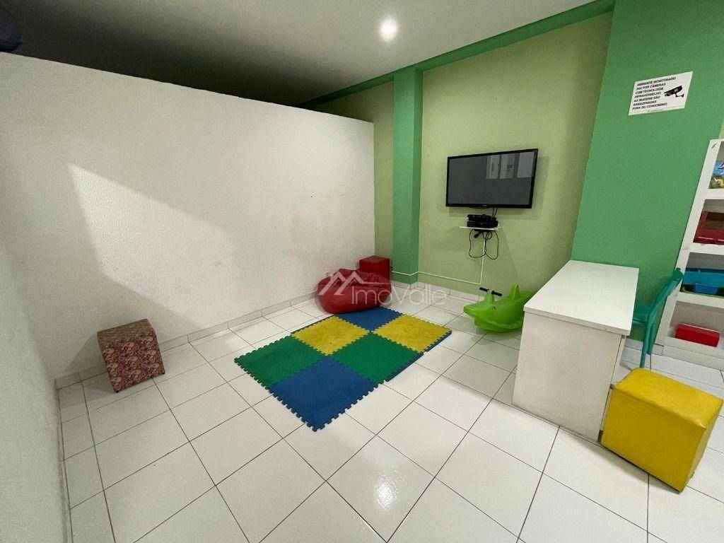 Apartamento para alugar com 3 quartos, 75m² - Foto 17