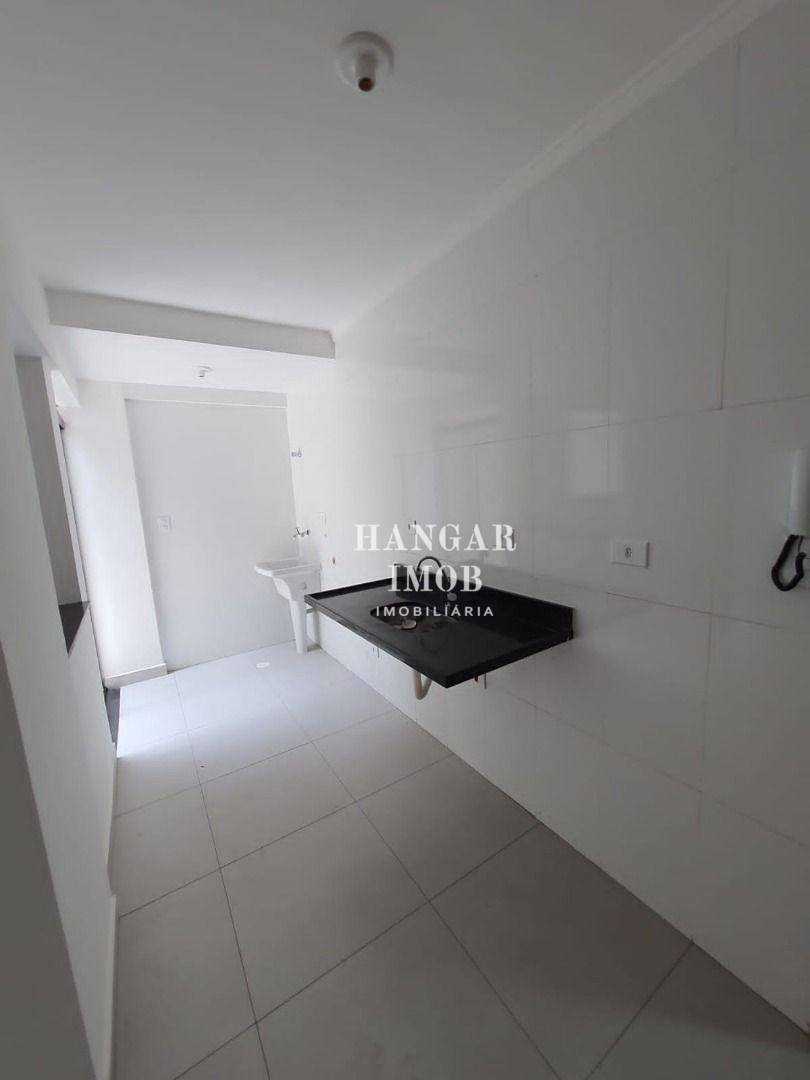 Apartamento à venda com 2 quartos, 38m² - Foto 5