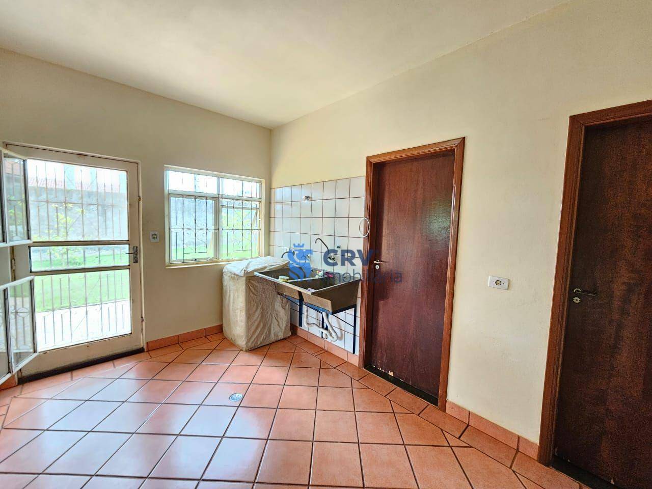 Chácara para alugar com 3 quartos, 250m² - Foto 13