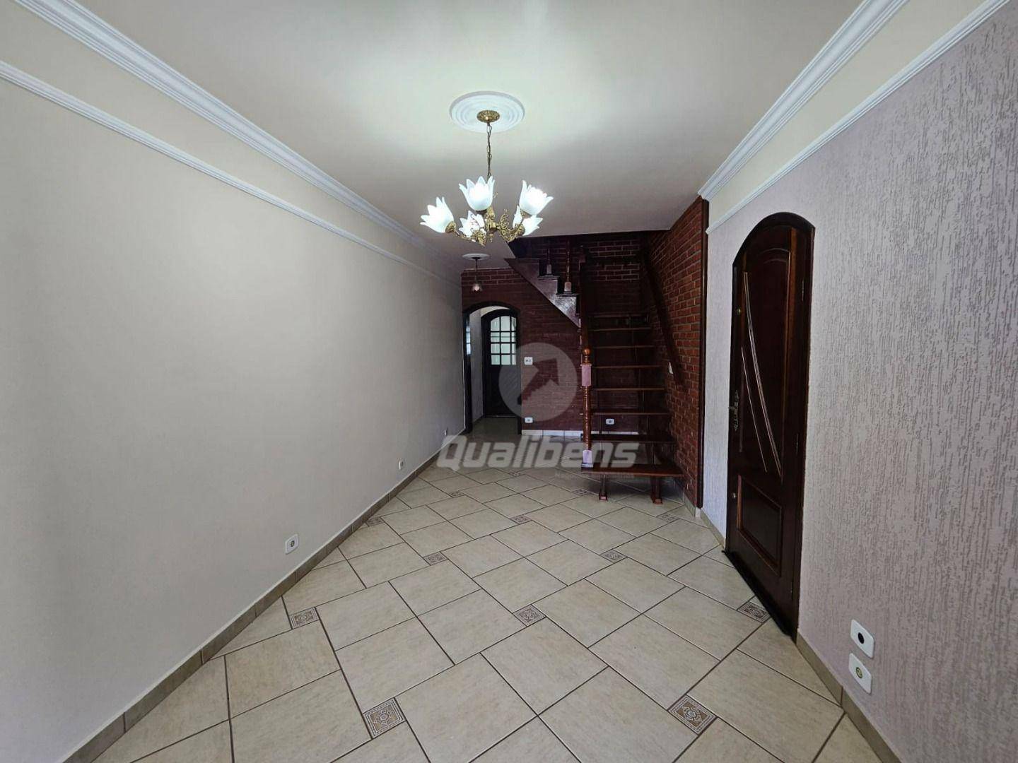 Sobrado à venda com 3 quartos, 217m² - Foto 4