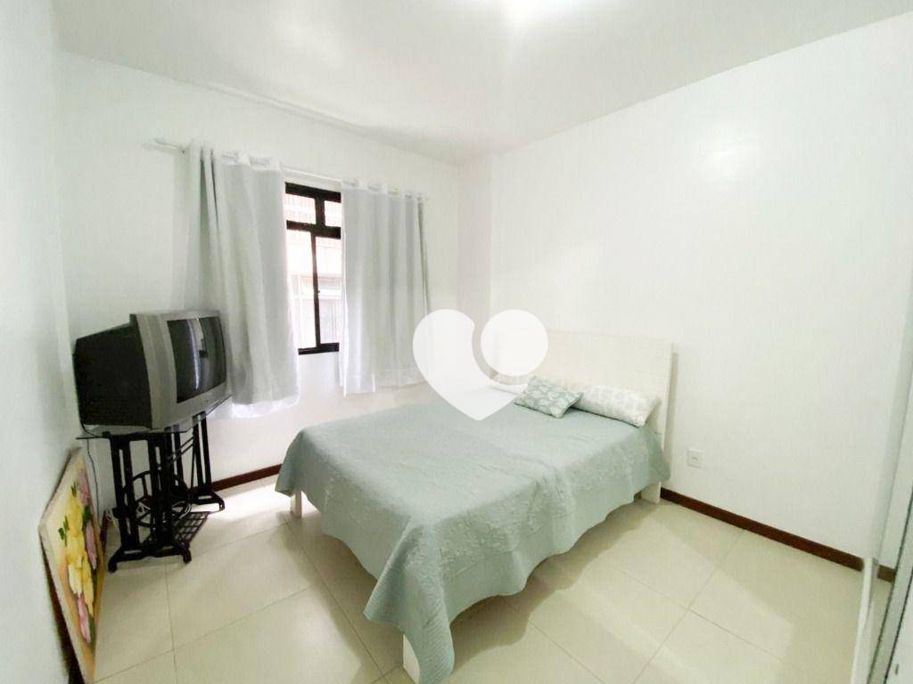 Apartamento à venda com 3 quartos, 107m² - Foto 14