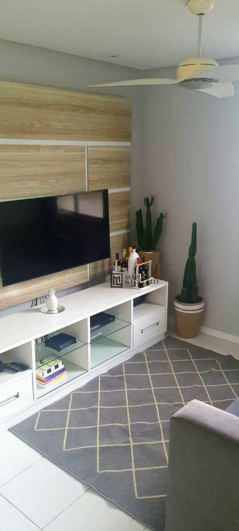 Apartamento à venda com 3 quartos, 77m² - Foto 10