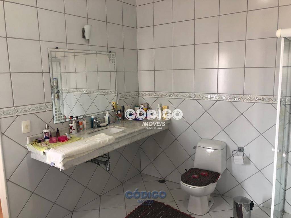 Sobrado à venda com 3 quartos, 303m² - Foto 39