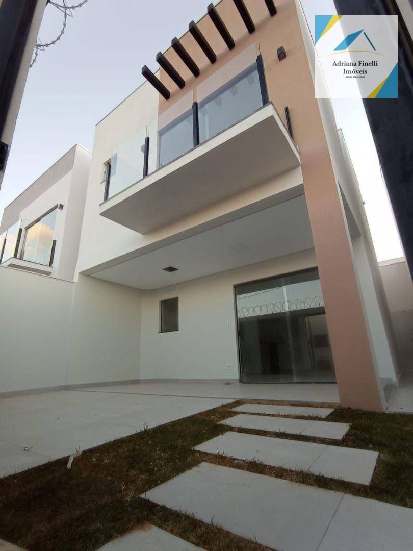 Casa à venda com 2 quartos, 88m² - Foto 1