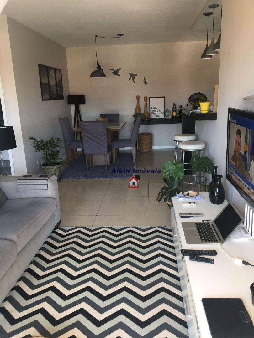 Apartamento à venda com 2 quartos, 90m² - Foto 1