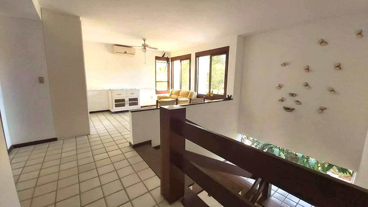 Casa de Condomínio à venda com 4 quartos, 650m² - Foto 30