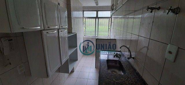 Apartamento à venda com 2 quartos, 60m² - Foto 6