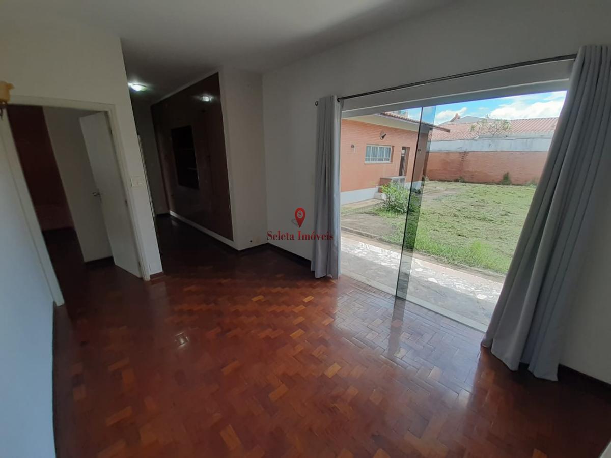 Casa à venda com 3 quartos, 450m² - Foto 29