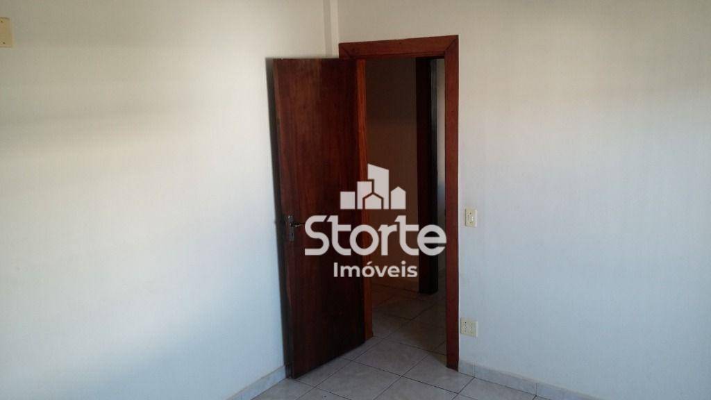 Apartamento à venda com 3 quartos, 138m² - Foto 9