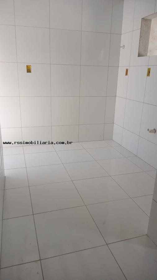 Casa à venda com 2 quartos, 54m² - Foto 8