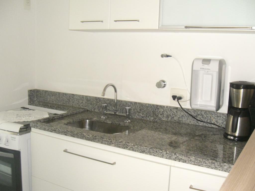 Apartamento para alugar com 2 quartos, 71m² - Foto 14