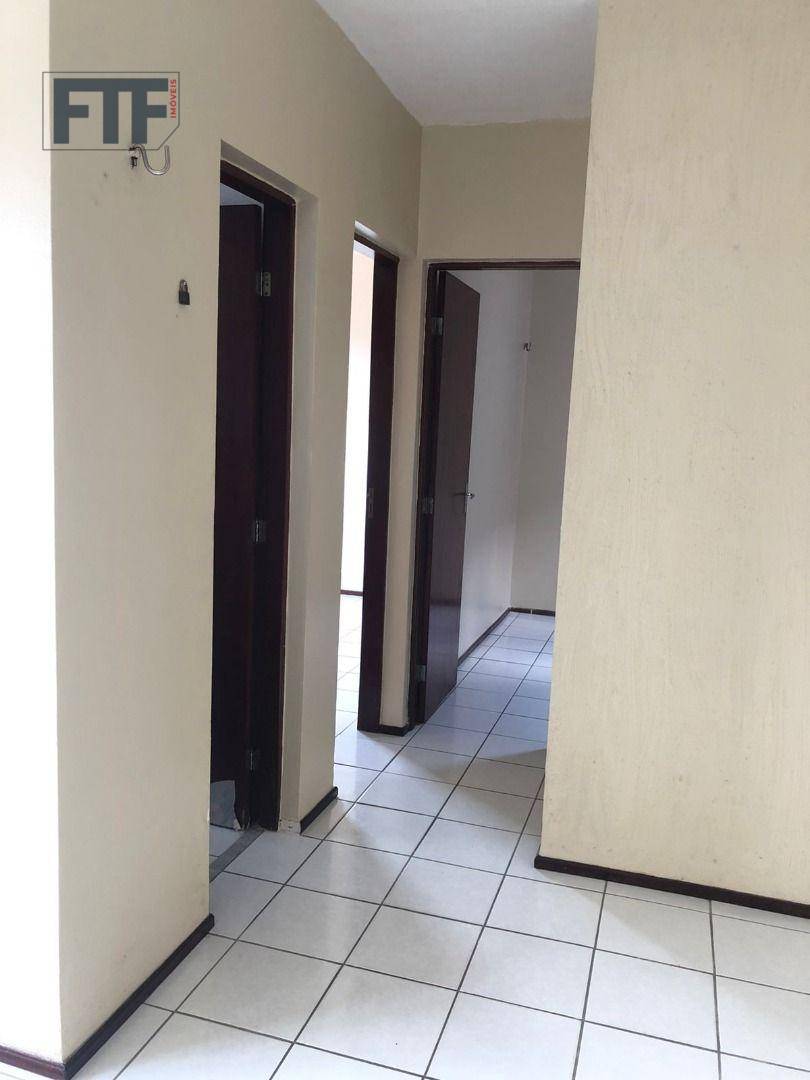 Apartamento à venda com 2 quartos, 55m² - Foto 11