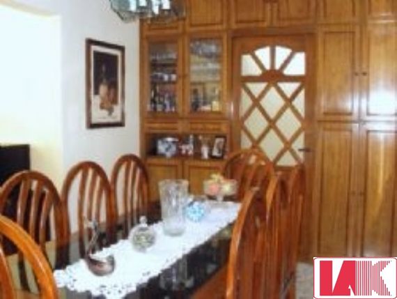 Apartamento à venda com 1 quarto, 96m² - Foto 2