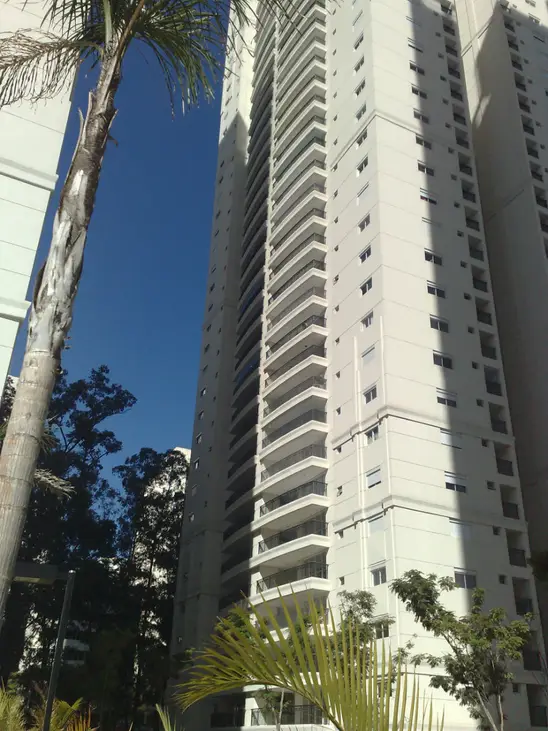 Apartamento à venda com 4 quartos, 229m² - Foto 1