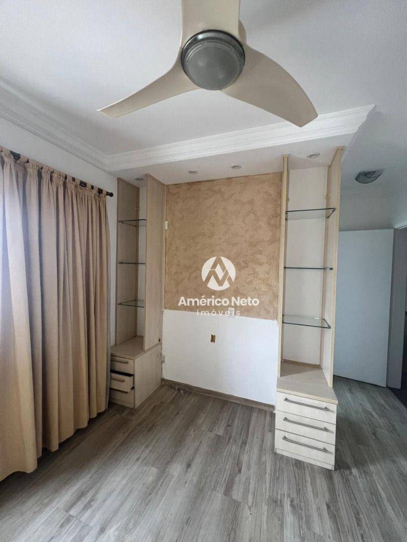 Apartamento à venda com 3 quartos, 107m² - Foto 29