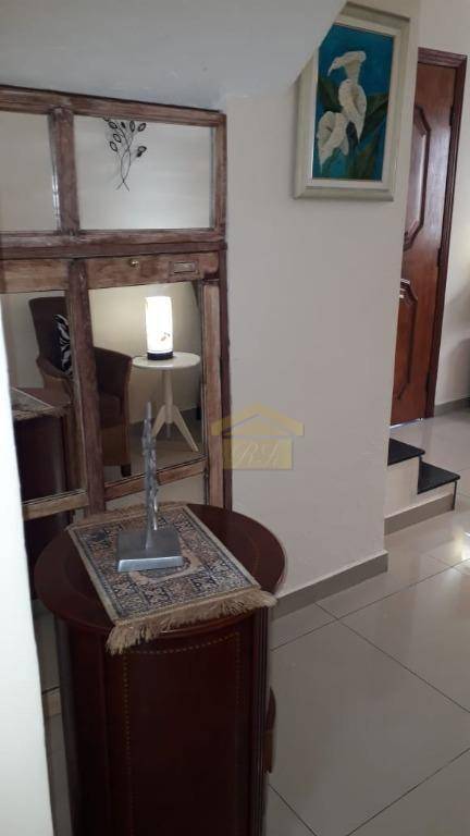 Sobrado à venda com 3 quartos, 160m² - Foto 4