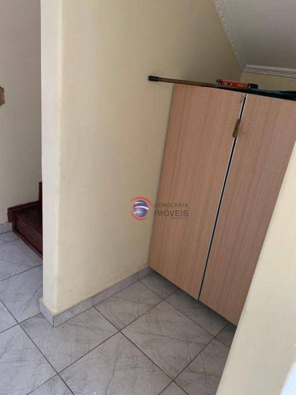 Sobrado à venda com 4 quartos, 232m² - Foto 33