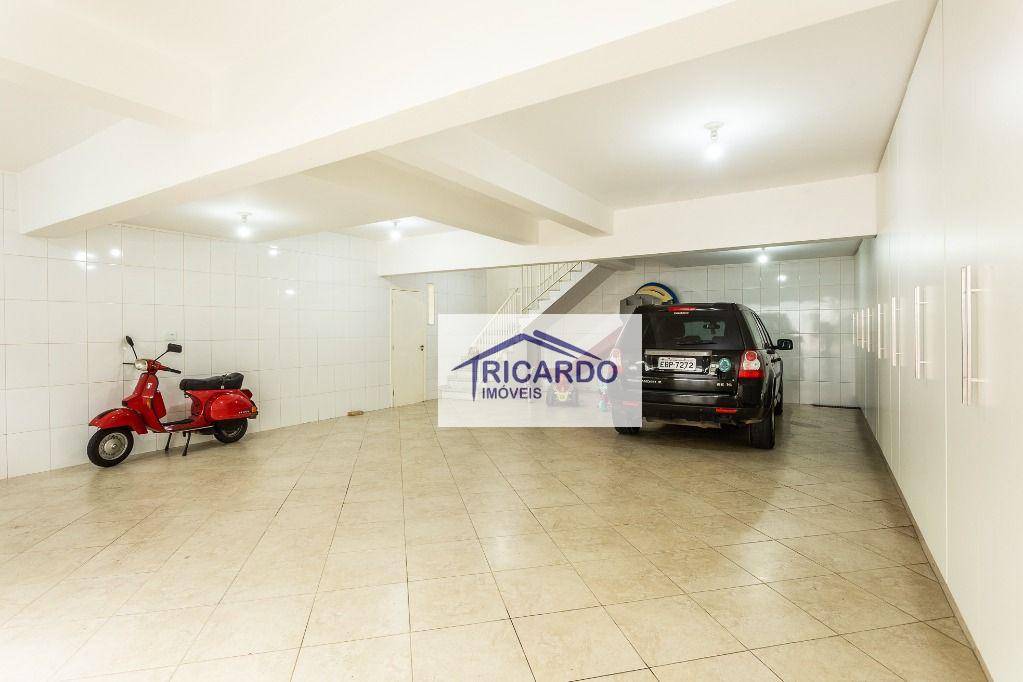 Sobrado à venda com 4 quartos, 250m² - Foto 58