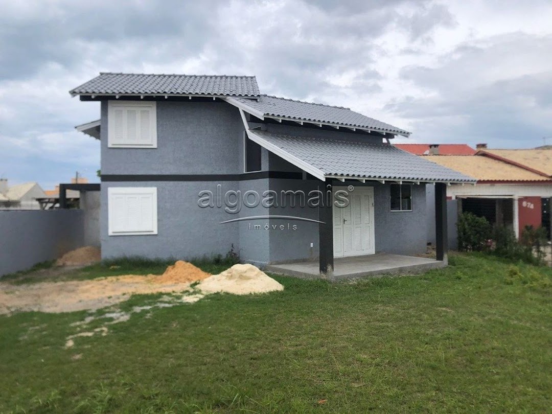 Casa à venda com 2 quartos, 175m² - Foto 1