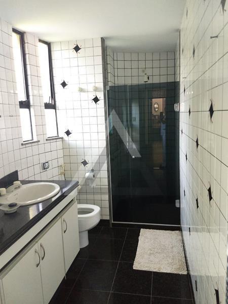 Casa de Condomínio à venda com 6 quartos, 608m² - Foto 27