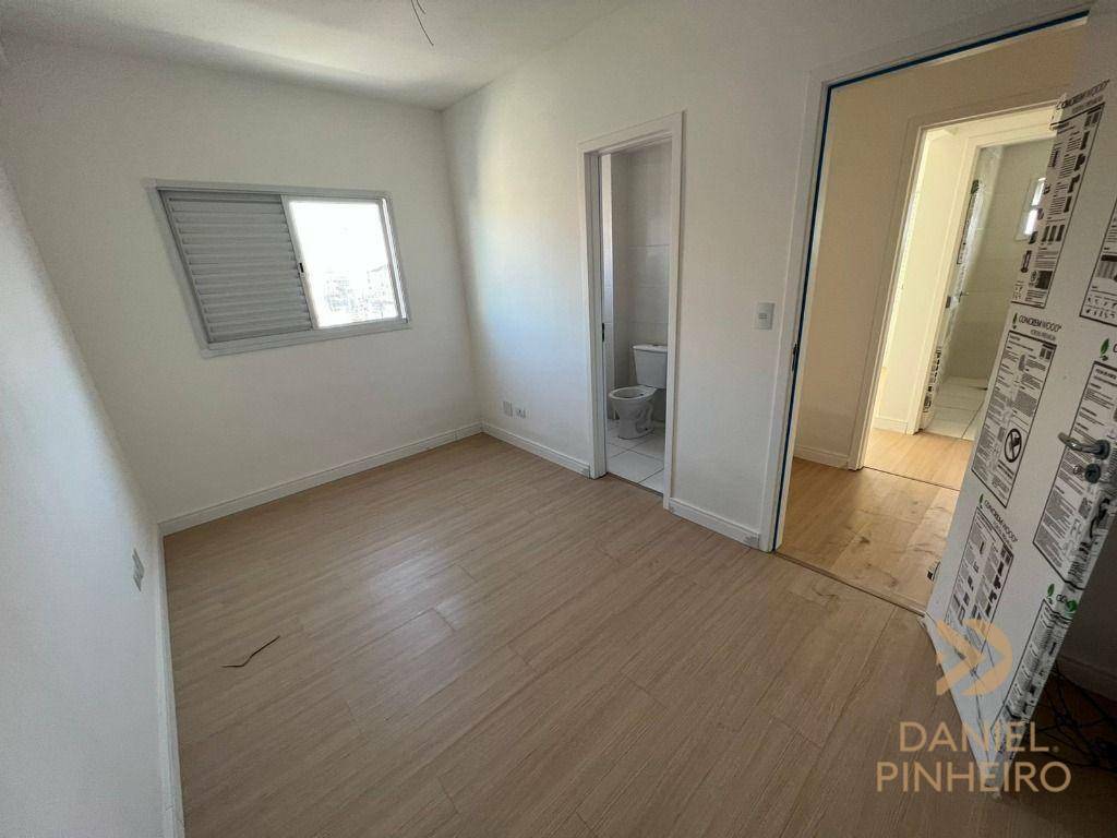 Apartamento à venda com 3 quartos, 117m² - Foto 17