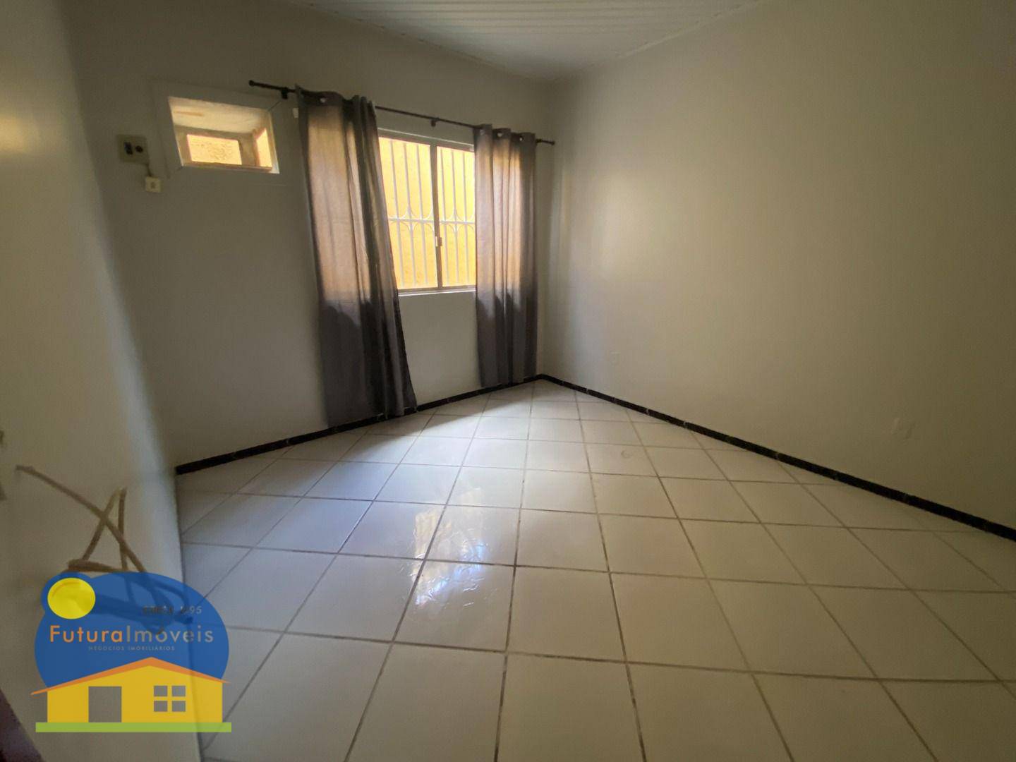 Casa para alugar com 4 quartos, 233m² - Foto 14