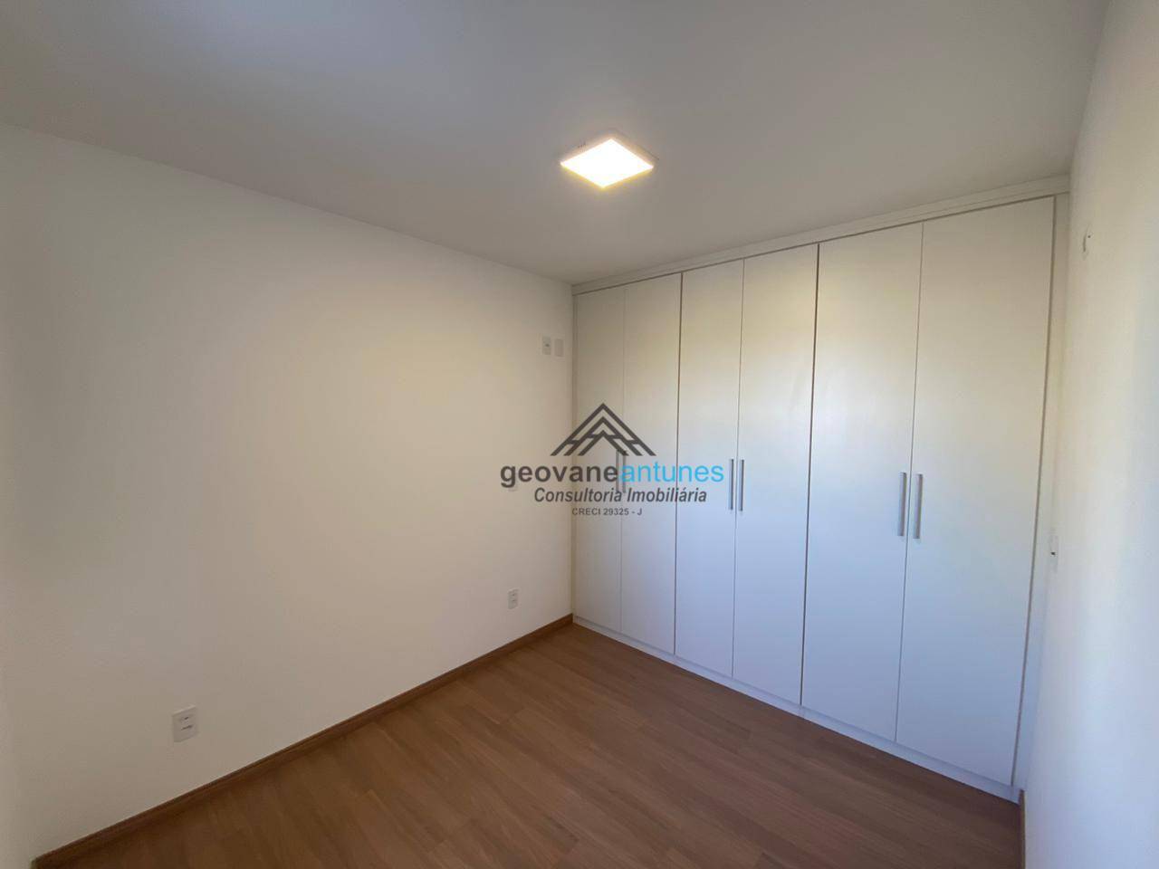 Apartamento à venda com 3 quartos, 82m² - Foto 16