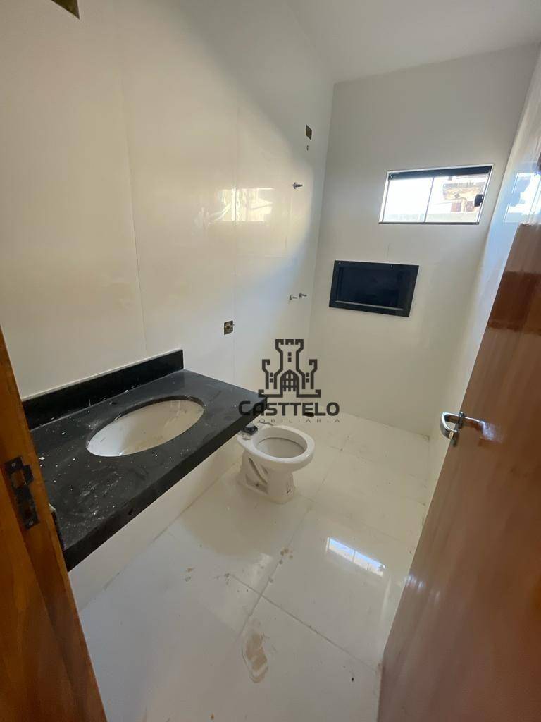 Casa à venda com 3 quartos, 95m² - Foto 14