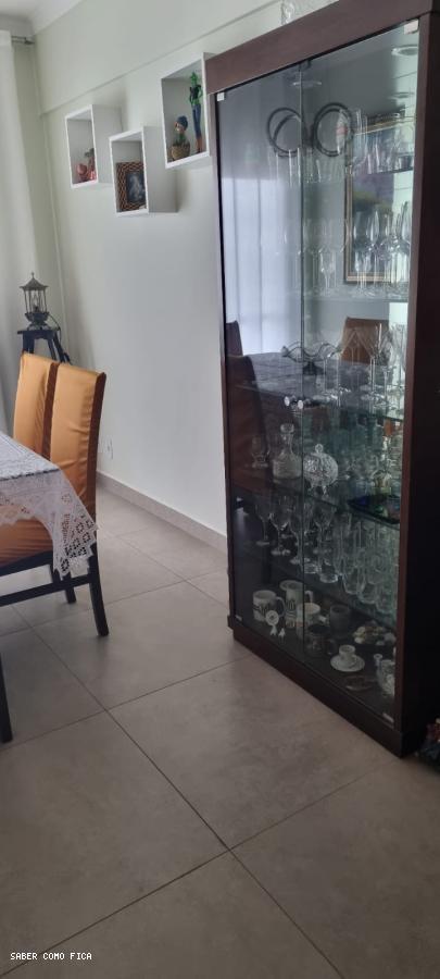 Apartamento à venda com 3 quartos, 87m² - Foto 9