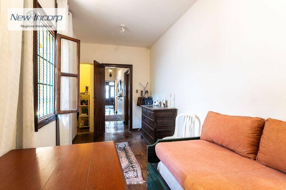 Casa à venda com 3 quartos, 250m² - Foto 15