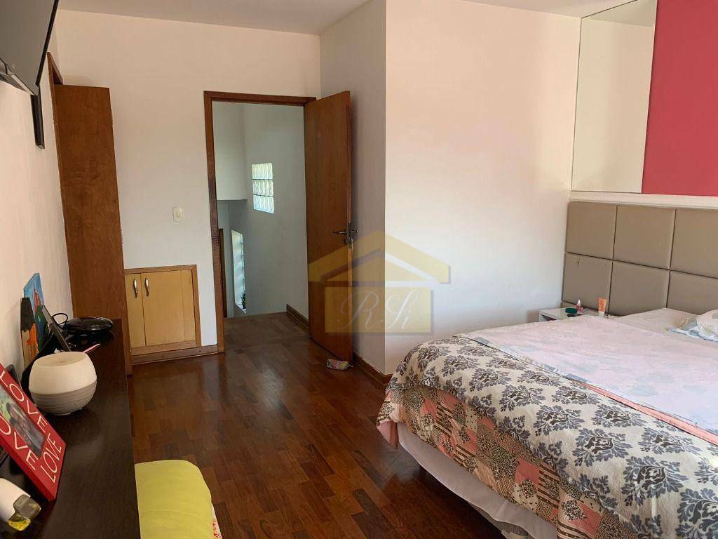 Sobrado à venda com 4 quartos, 237m² - Foto 24