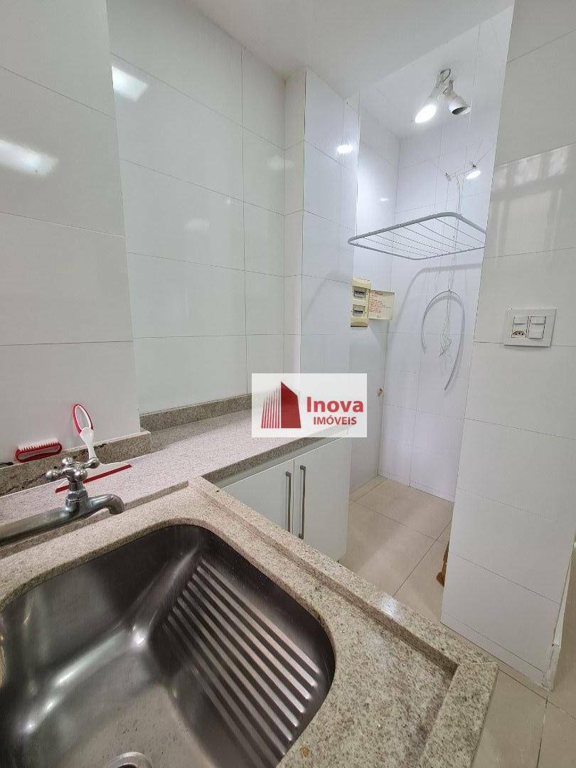 Apartamento à venda com 3 quartos, 140m² - Foto 10