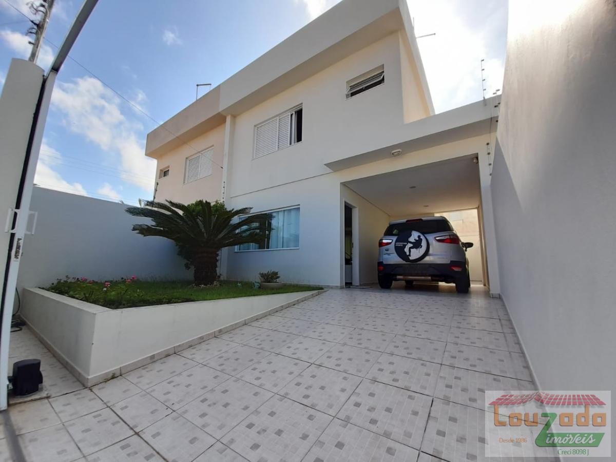 Sobrado à venda com 3 quartos, 128m² - Foto 1