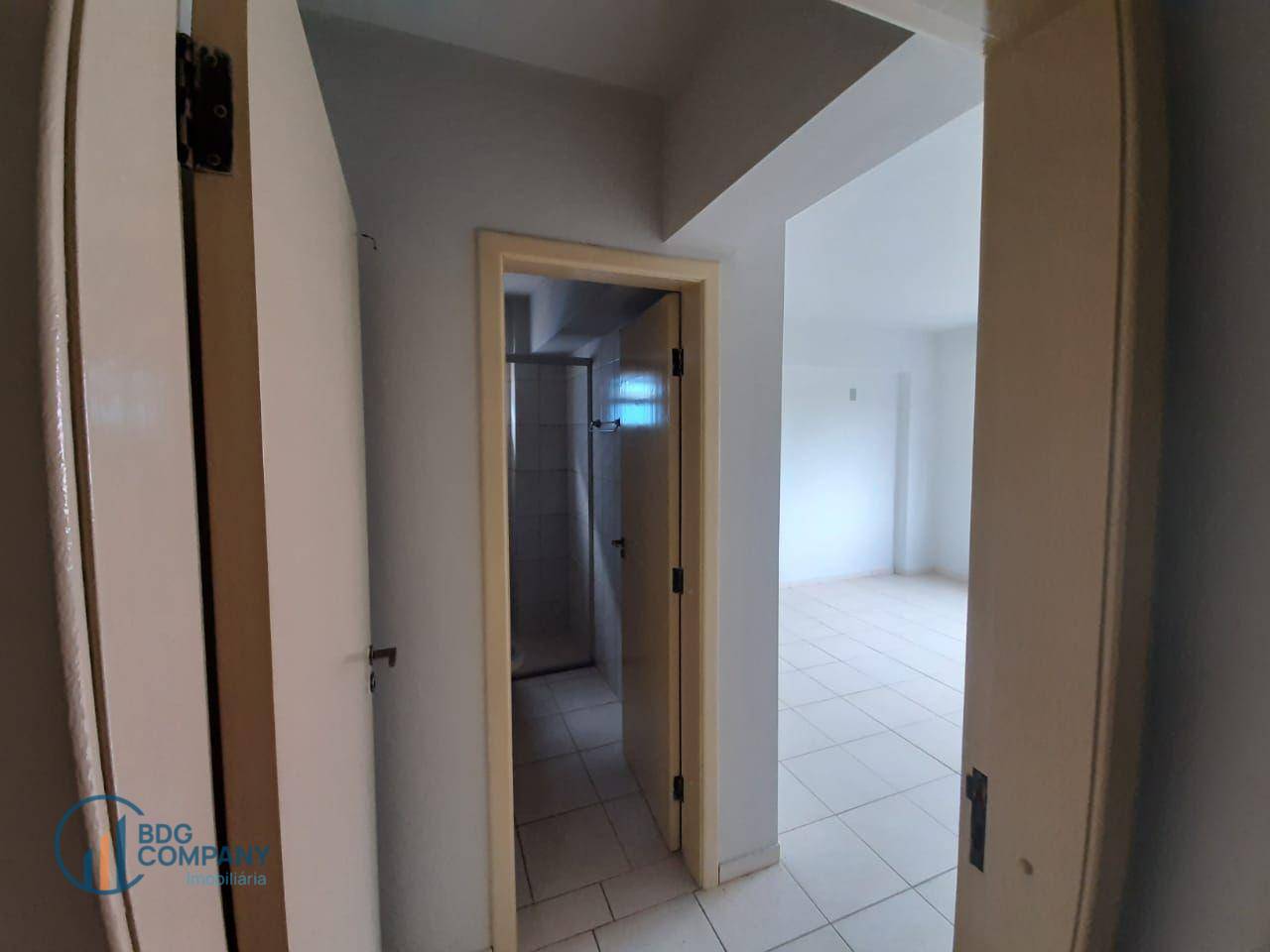 Apartamento para alugar com 1 quarto, 60m² - Foto 16