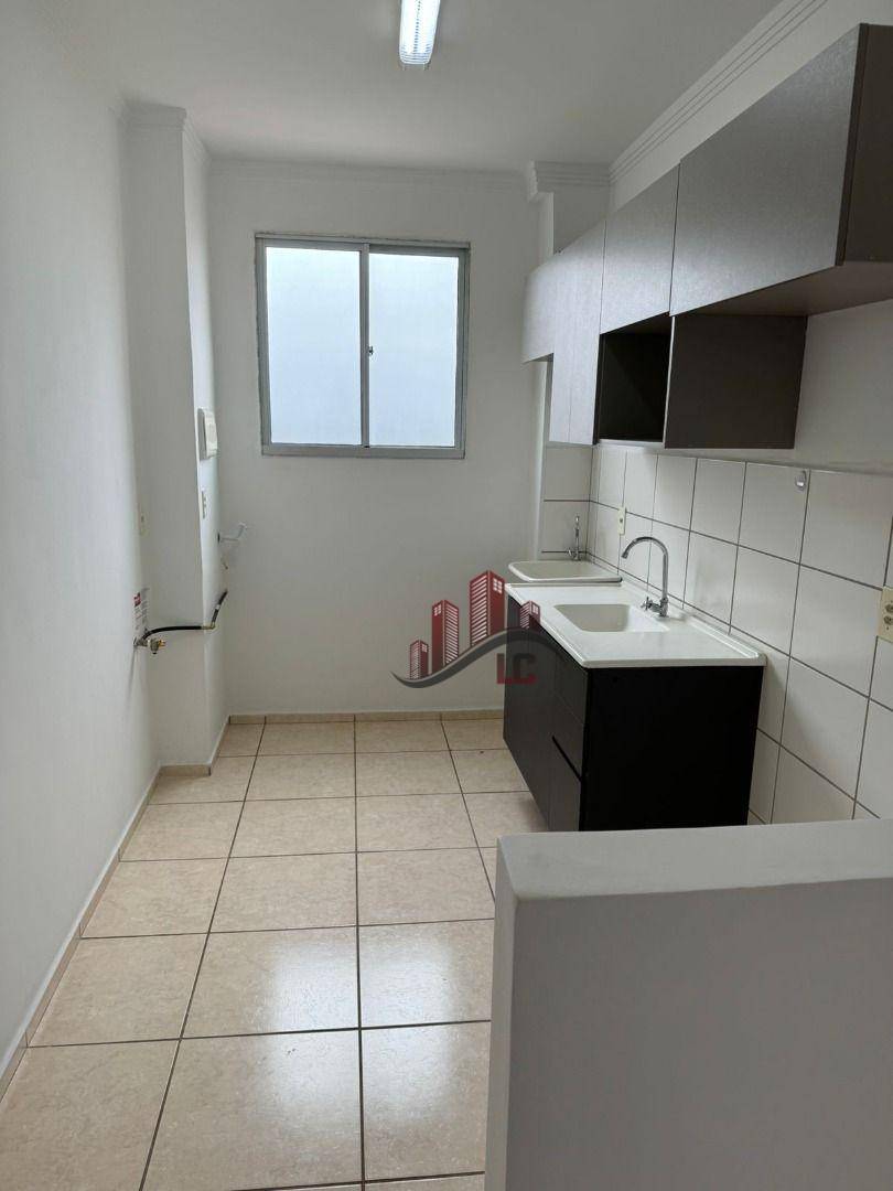 Apartamento para alugar com 2 quartos, 59m² - Foto 2