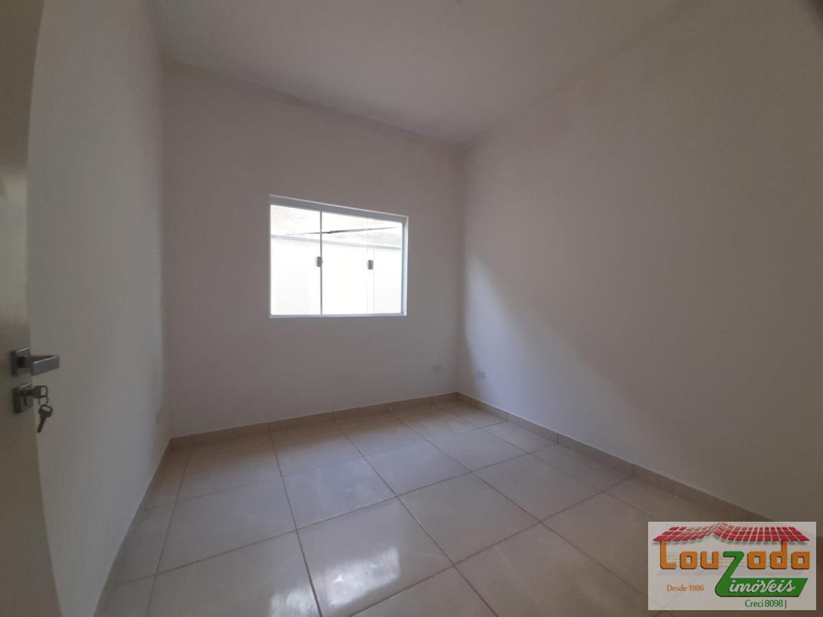 Casa à venda com 3 quartos, 168m² - Foto 6