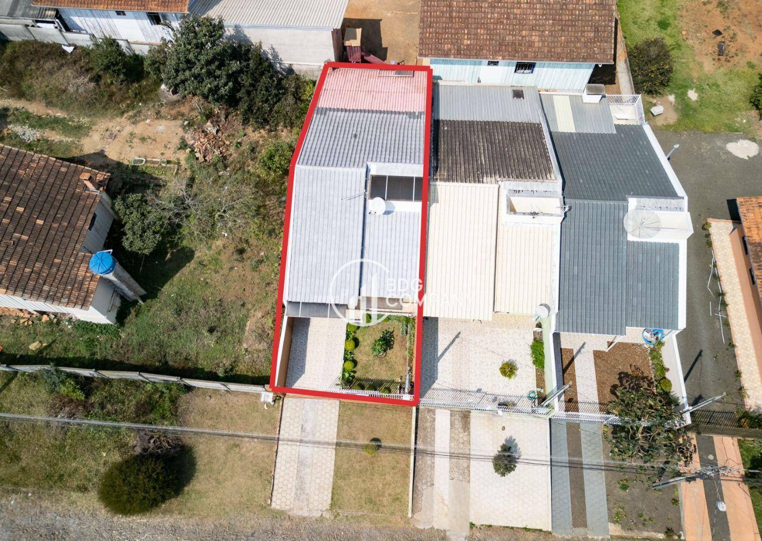 Casa à venda com 2 quartos, 67m² - Foto 2