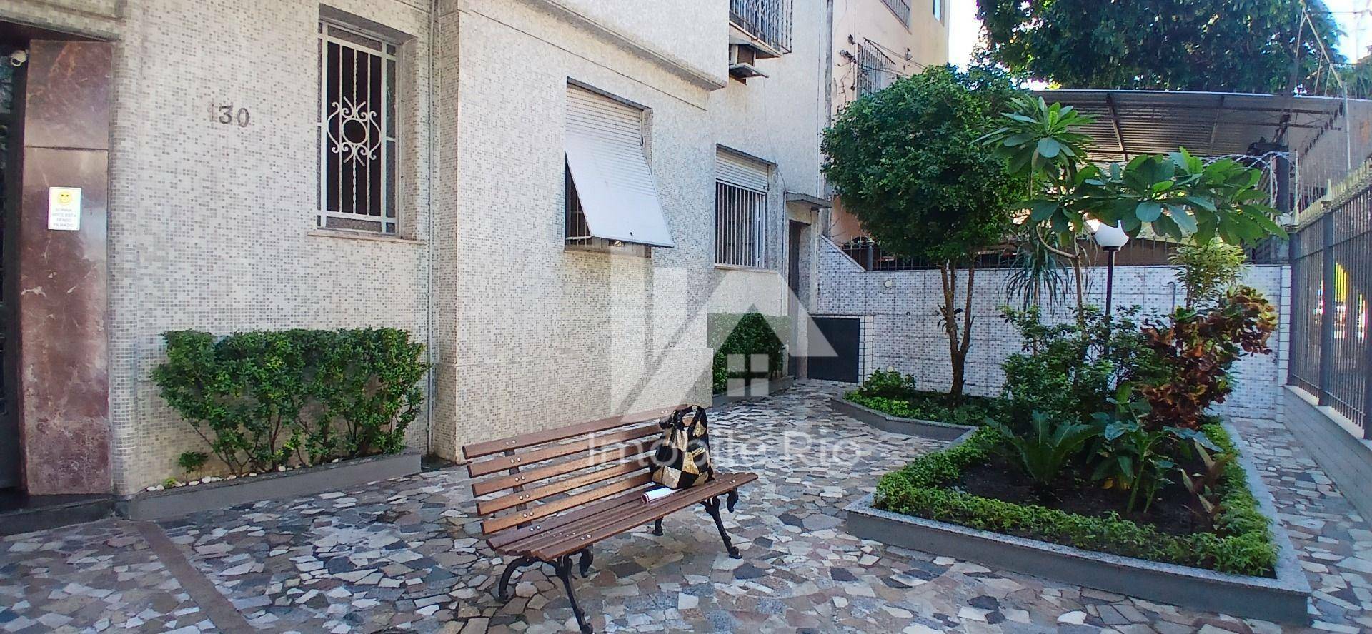 Apartamento à venda com 1 quarto, 62m² - Foto 29