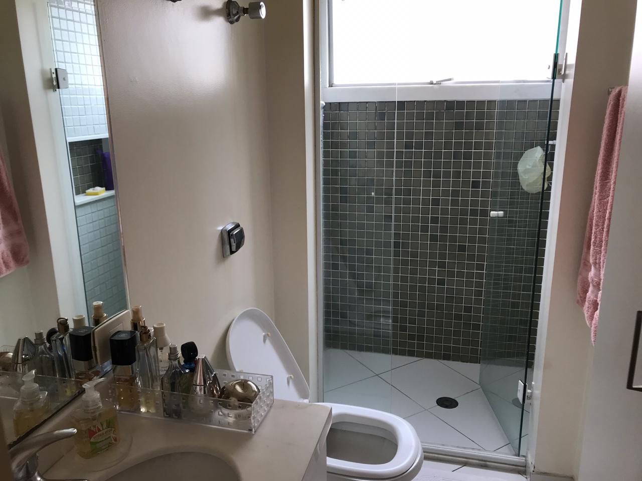 Apartamento à venda com 3 quartos, 148m² - Foto 2