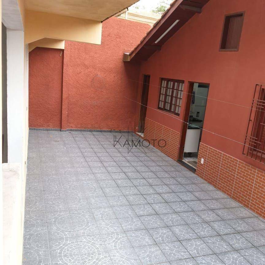 Casa à venda com 3 quartos, 190m² - Foto 27