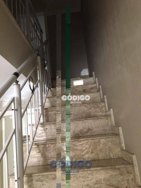 Sobrado à venda com 4 quartos, 212M2 - Foto 15