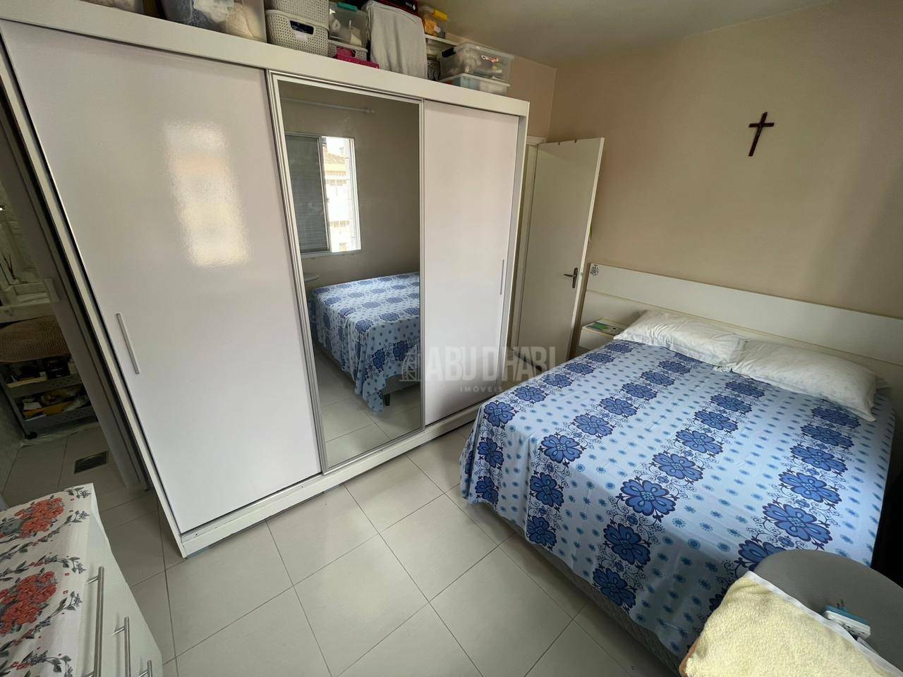 Apartamento à venda com 2 quartos, 75m² - Foto 8